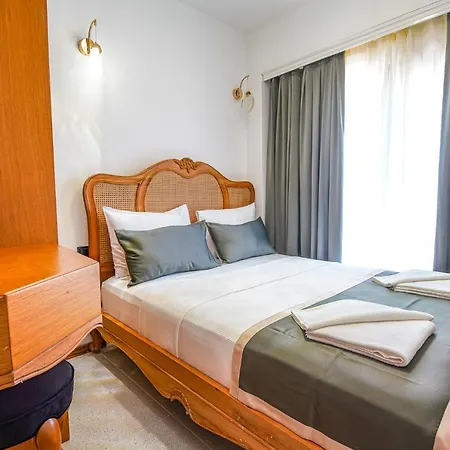 Linasya Bozcaada Hotel *