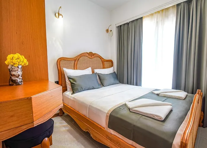 Linasya Bozcaada Hotel *